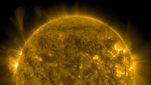 Rätsel der Sonnenkorona: Deshalb ist die Sonnenatmosphäre so viel heißer als ihre Oberfläche
