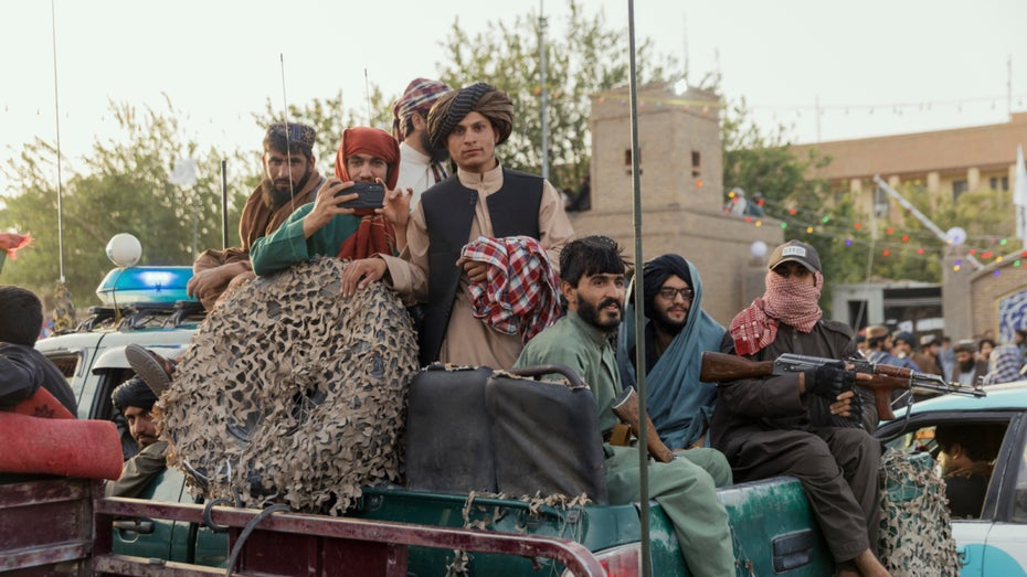 Kein Netz, keine Nachrichten: Taliban verhängen landesweite Internetsperre