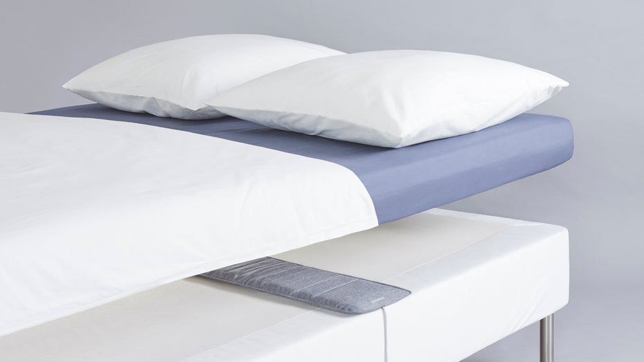 Diese Sensor-Matte analysiert deinen Schlaf – sorgt sie wirklich für eine erholsamere Nacht?