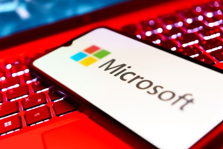Project Solara: So will Microsoft KI mit Würfel und Badge tragbar machen
