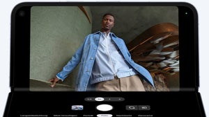 Pixel 10 Pro Fold im Härtetest: Google-Handy geht vor laufender Kamera in Flammen auf