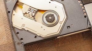 Durch Windows-10-Ende: Warum in Japan aktuell Blu-Ray-Laufwerke Mangelware sind