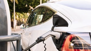 ADAC-Test zeigt: So schlecht steht es um Ladesäulen an deutschen Autobahnen