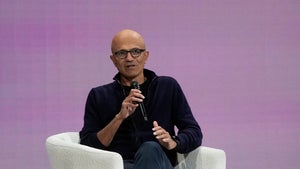 Satya Nadella und Sam Altman warnen: Mangelnde Stromversorgung bedroht KI-Ausbau