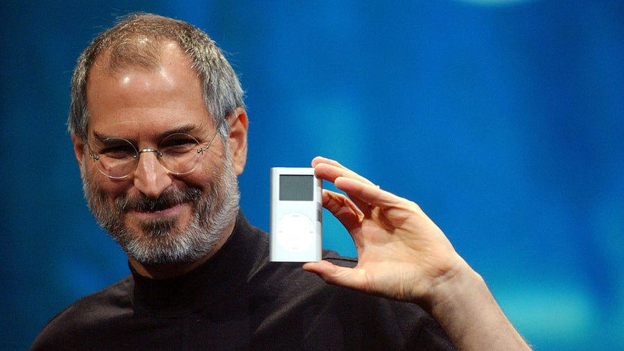 Wisst ihr noch? Als euch Steve Jobs Socken für den iPod verkaufen wollte Wisst ihr noch? Als euch Steve Jobs Socken für den iPod verkaufen wollte