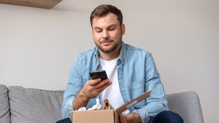 Sicher ist sicher: Warum Verbraucherschützer dazu raten, Online-Bestellungen zu fotografieren