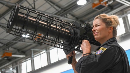 Unterschiedliche Abwehrmechanismen für zivile und militärische Angriffe, Übergänge bei aktuellen Angriffen sind fließend