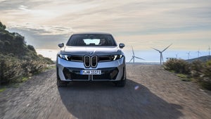 Vehicle to Grid: So lässt du dein E-Auto Geld für dich verdienen Vehicle to Grid: So lässt du dein E-Auto Geld für dich verdienen