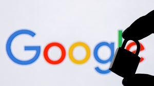 Fake-App stiehlt Einmalpasswörter und Krypto-Wallets: So schützt du dich vor dem Google-Betrug