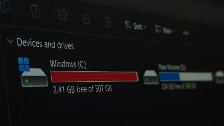 Windows 11: Samsung Bug Locks Users Out of Their Own System Drive