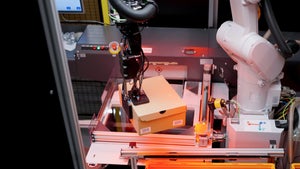 Warum Schuhkartons im Onlinehandel für Probleme sorgen – und wie KI-Roboter sie lösen sollen