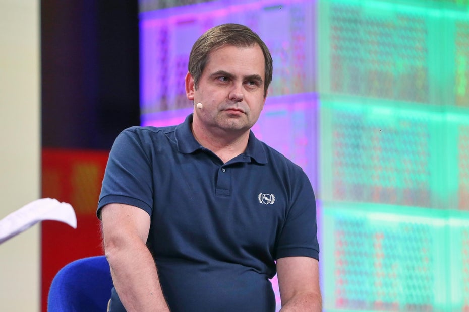 Realignment: AI translation service DeepL lays off 250 employees