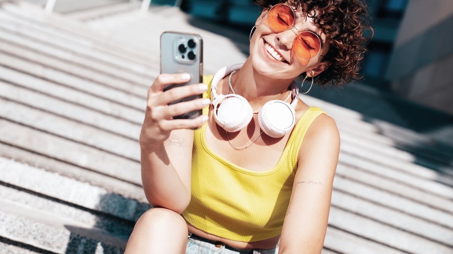 Bild: Smartphone-Akku bei Hitze schonen: So verlängerst du die Lebenszeit im Sommer