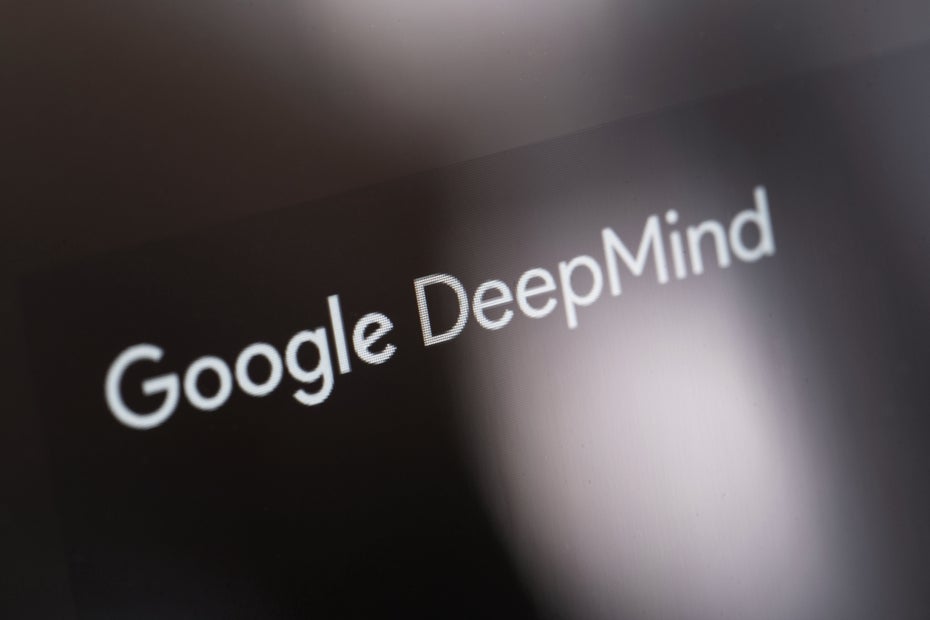 Google DeepMind releases new AI model for robots - this is what it can do