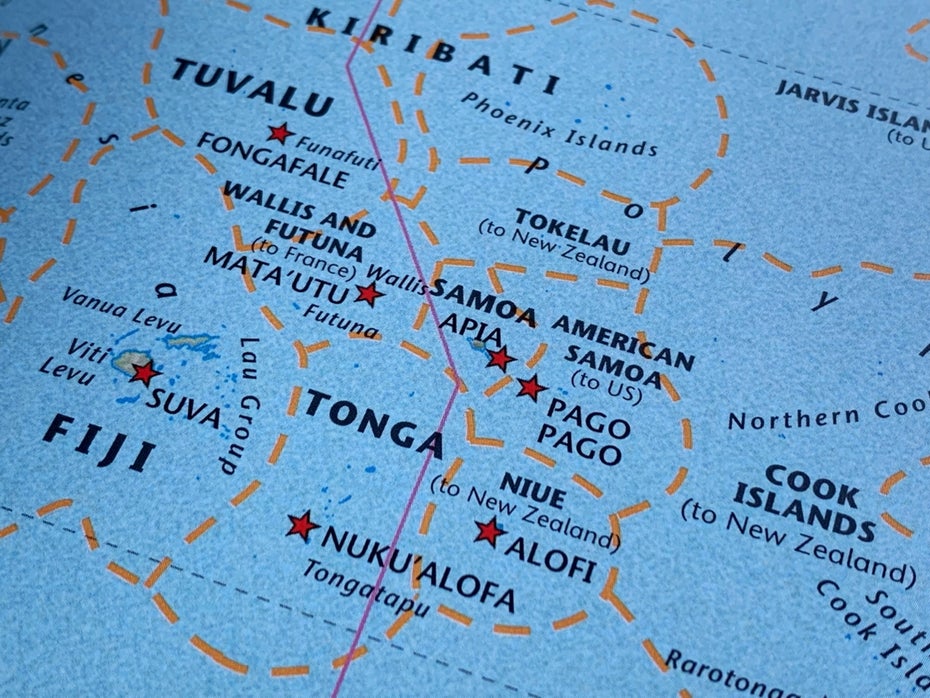 Small islands, big domains: Why .ai, .tv and .to are so sought after ...