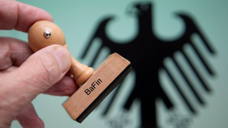 Von Chatbots bis Kreditscoring: So kontrolliert die BaFin künftig ...