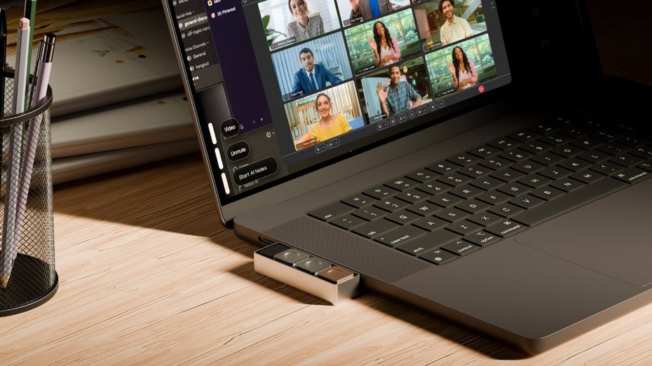 No more shortcut chaos? With this mini keypad you can control all meetings