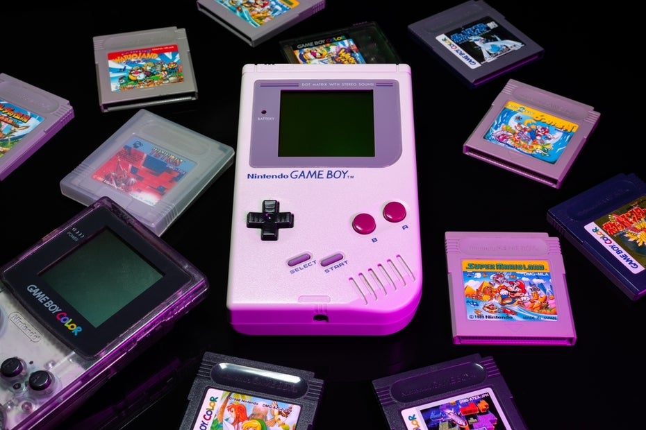Man Captures Jupiter with a 0.014 Megapixel Gameboy Camera
