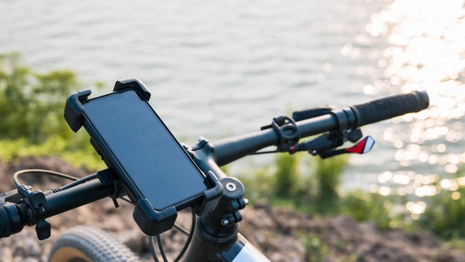 Bild: Smartphone-Halterung fürs Fahrrad: Mit diesen Modellen hast du die Route immer im Blick