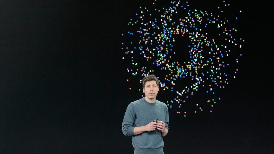 Dots: OpenAI presents AI agent - | and halts new model