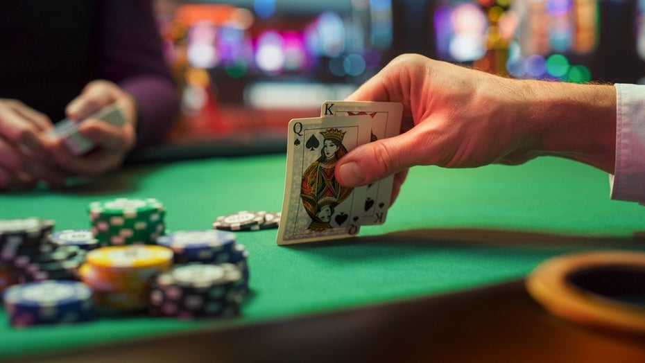 KI-Agenten tun sich zusammen, um beim Blackjack zu betrügen – und erfinden spontan eine Geheimsprache