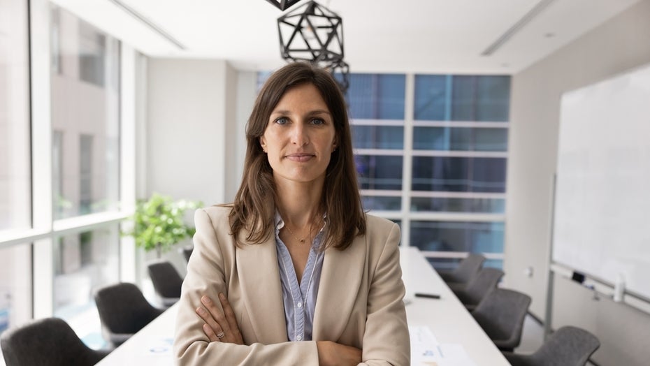 Ex-Meta-COO warnt vor Tradwife-Trend: Wie konservative Online-Inhalte das Frauenbild im Job prägen