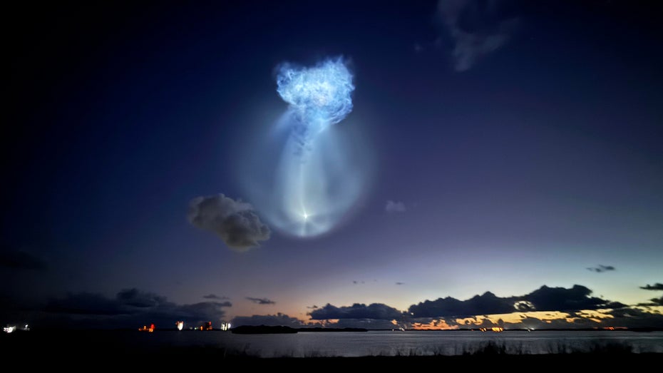 „Space Jellyfish“ am Himmel: SpaceX-Start sorgt für Staunen